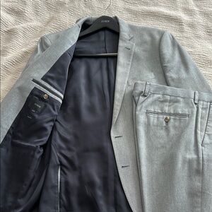 J.Crew Ludlow cotton suit: 42R, 33/32